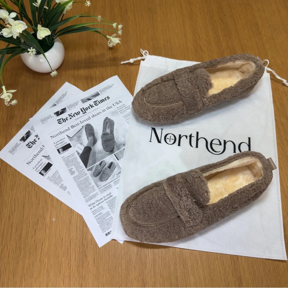 NEW Northend Shop Arielle Comfy Loafers in Khaki